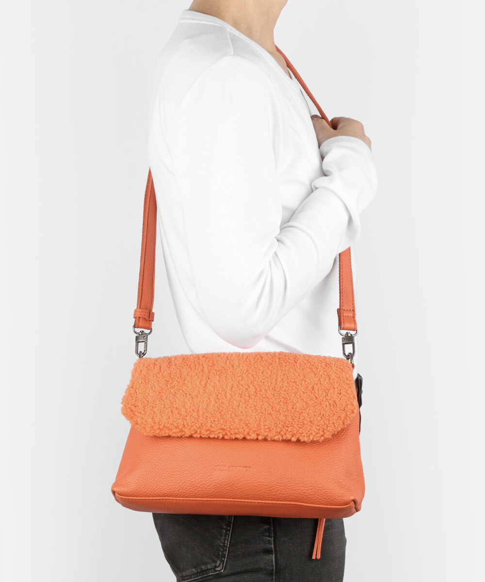 Ava Shoulderbag with Flap