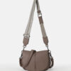 FREDsBRUDER Tasche Bestie Saddle Dark Taupe OS